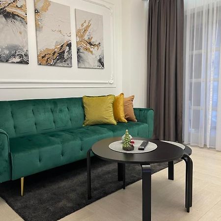 Luxury City Studios Curtea De Arges Luaran gambar