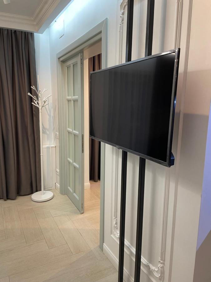 Luxury City Studios Curtea De Arges Luaran gambar