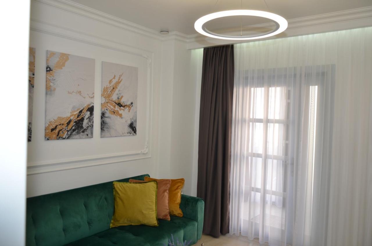 Luxury City Studios Curtea De Arges Luaran gambar